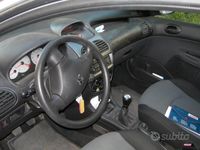 Usata Peugeot 206 60 CV (44 kW) 2005 Grigio Berlina