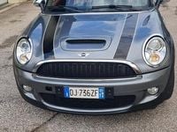 Usata Mini Cooper S Pepper 174 CV (127 kW) 2007 Grigio Utilitaria