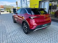 Usata Opel Mokka Elegance 131 CV (96 kW) 2021 Rosso SUV