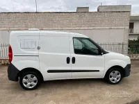 Usata Fiat Doblò S 90 CV (66 kW) 2011 Bianco Monovolume