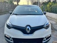 Usata Renault Captur Zen 90 CV (66 kW) 2017 Beige SUV