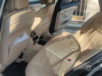 Usata BMW 520 184 CV (135 kW) 2010 Nero Station wagon