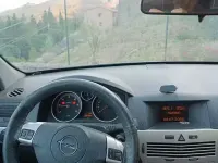 Usata Opel Astra 101 CV (74 kW) 2008 Bluazzurro Station wagon