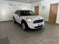 Usata Mini One D Countryman 90 CV (66 kW) 2015 Bianco metallizzato SUV