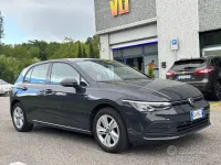 Usata VW Golf VIII 116 CV (85 kW) 2022 Grigio Berlina