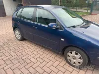 Usata VW Polo 64 CV (47 kW) 2005 Blu Utilitaria
