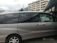 Usata Toyota Previa 116 CV (85 kW) 2005 Grigio Monovolume