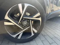 Usata Toyota C-HR Business Edition 184 CV (135 kW) 2024 Grigio SUV