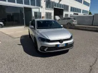 Usata VW Polo Style 95 CV (69 kW) 2023 Argento Utilitaria