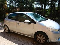 Usata Peugeot 208 82 CV (60 kW) 2012 Grigio Utilitaria