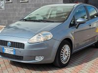 Usata Fiat Grande Punto Active 65 CV (47 kW) 2006 Grigio Utilitaria