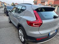 Occasion Volvo XC40 129 ch (94 kW) 2023 Gris SUV