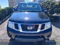 Usata Nissan Navara 190 CV (139 kW) 2015 Nero Pick-up