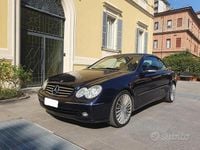 Usata Mercedes CLK200 163 CV (119 kW) 2003 Blu Cabrio