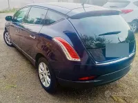 Usata Lancia Delta 120 CV (88 kW) 2009 Blu Utilitaria