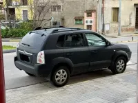Usata Hyundai Tucson 112 CV (82 kW) 2004 Nero SUV