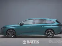 Usata Peugeot 308 SW Allure 131 CV (96 kW) 2022 Blue avatar Station wagon
