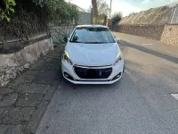 Usata Peugeot 208 2017 Utilitaria