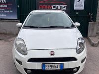Usata Fiat Punto Street 77 CV (56 kW) 2015 Bianco Utilitaria