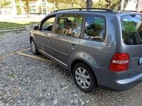Usata VW Touran Highline 140 CV (102 kW) 2004 Grigio Monovolume
