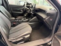 Usata Peugeot 2008 Allure 110 CV (80 kW) 2021 Nero SUV