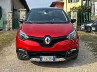 Usata Renault Captur Life 90 CV (66 kW) 2017 Rosso SUV