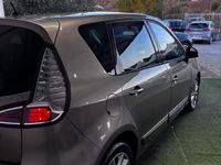 Usata Renault Scénic III Bose Edition 110 CV (80 kW) 2012 Giallo Monovolume