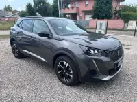 Usata Peugeot 2008 S 131 CV (96 kW) 2023 Other SUV