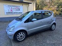 Usata Mercedes A170 Avantgarde 95 CV (69 kW) 2003 Argento Monovolume