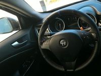 Usata Alfa Romeo Giulietta 170 CV (125 kW) 2011 Blu Berlina