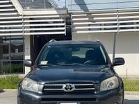 Usata Toyota RAV4 177 CV (130 kW) 2007 Grigio SUV