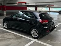 Usata Kia Rio 82 CV (60 kW) 2019 Nero Berlina