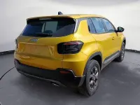 Nuova Jeep Avenger Longitude 101 CV (74 kW) 2025 Giallo SUV