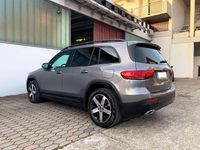 Usata Mercedes GLB200 150 CV (110 kW) 2022 Grigio SUV