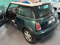 Usata Mini ONE 90 CV (66 kW) 2009 Verde Utilitaria