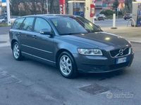 usata Volvo V50 D2 R-Design