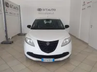 Usata Lancia Ypsilon Gold 69 CV (50 kW) 2015 Bianco Utilitaria