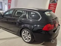 Usata BMW 318 Comfort Edition 143 CV (105 kW) 2012 Nero Station wagon