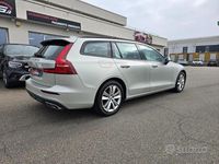 Usata Volvo V60 Business Edition 150 CV (110 kW) 2019 Grigio Station wagon