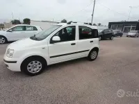Usata Fiat Panda Dynamic 69 CV (50 kW) 2011 Bianco Utilitaria