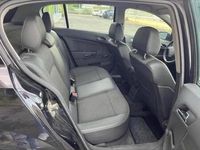 Usata Opel Astra 101 CV (74 kW) 2007 Nero Berlina