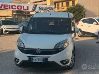 Usata Fiat Doblò Lounge 120 CV (88 kW) 2018 Bianco Monovolume