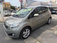 Usata Kia Venga EX 90 CV (66 kW) 2010 Bianco Utilitaria