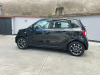 Usata Smart ForFour 71 CV (52 kW) 2018 Nero Utilitaria