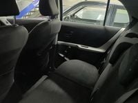 Usata Toyota Yaris 69 CV (50 kW) 2006 Blu Utilitaria