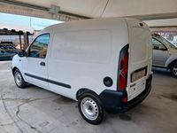 Usata Renault Kangoo 58 CV (42 kW) 2000 Bianco Monovolume