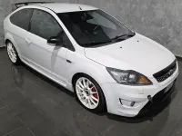 Usado Ford Focus ST 226 HP (166 kW) 2008 Branco Sedan