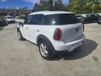 Usata Mini One D Countryman 90 CV (66 kW) 2011 Bianco SUV