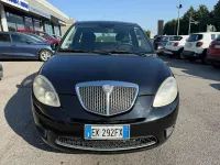 Usata Lancia Ypsilon 69 CV (50 kW) 2011 Nero Utilitaria