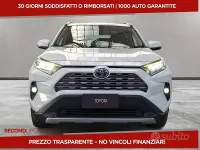 Usata Toyota RAV4 Hybrid 178 CV (130 kW) 2022 Bianco SUV